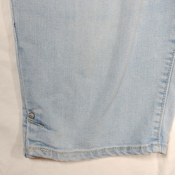 Code Bleu women's denim shorts size 10P - Picture 6 of 15